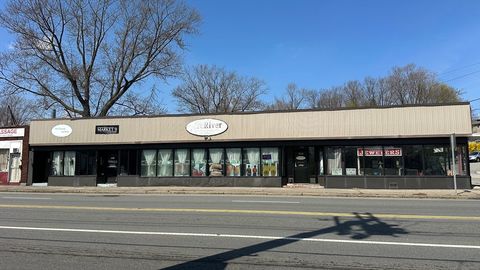 Photo of 410 Bridge St, Weymouth, MA 02191 (MLS # 73506851)