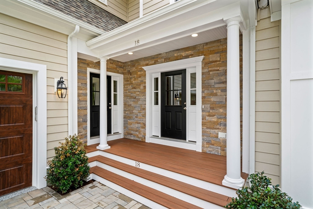 18 Robinson Road