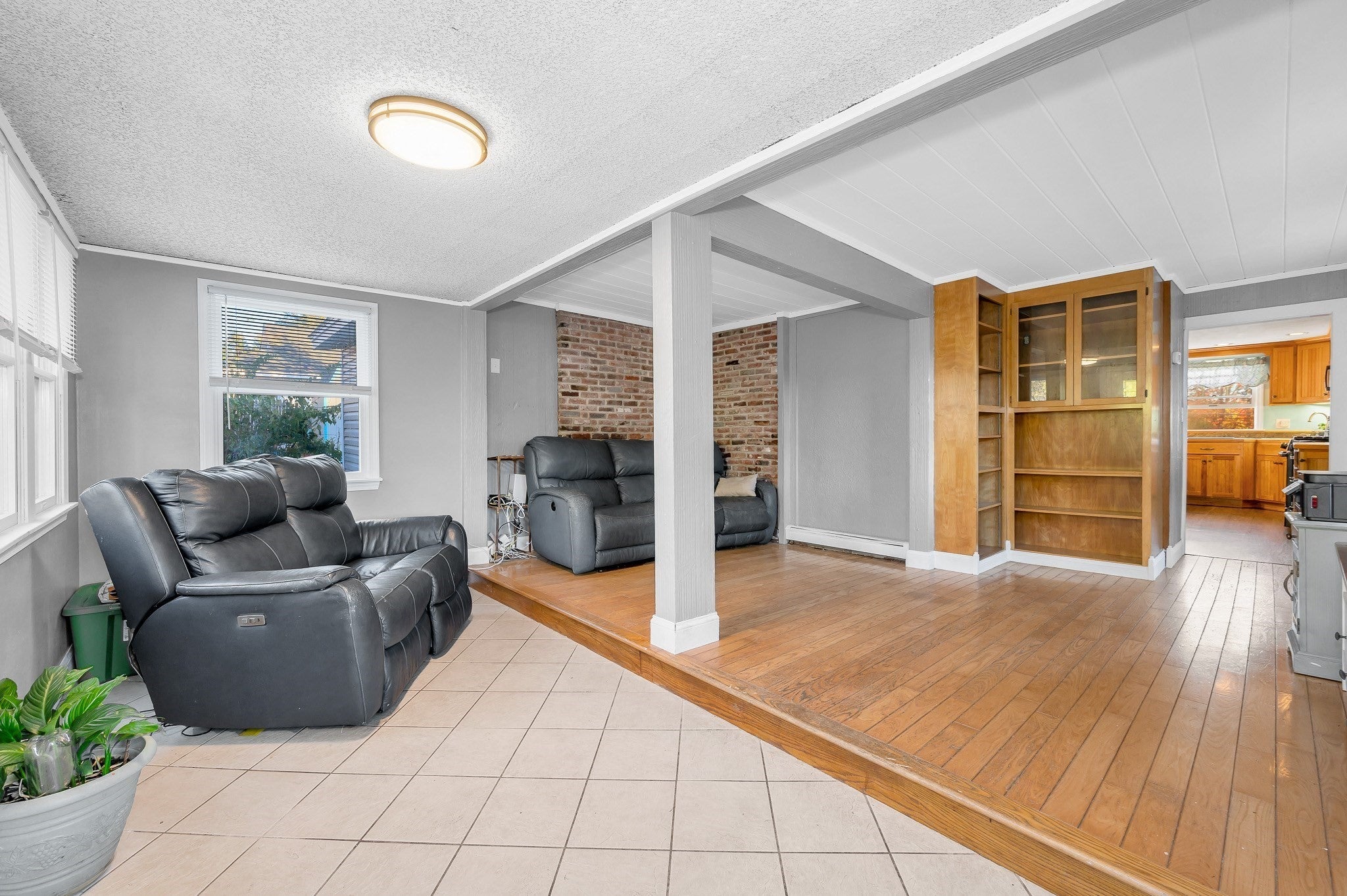 100 Hilltop Rd, Dracut, MA, 100 Hilltop Rd, Dracut, MA Photo #3