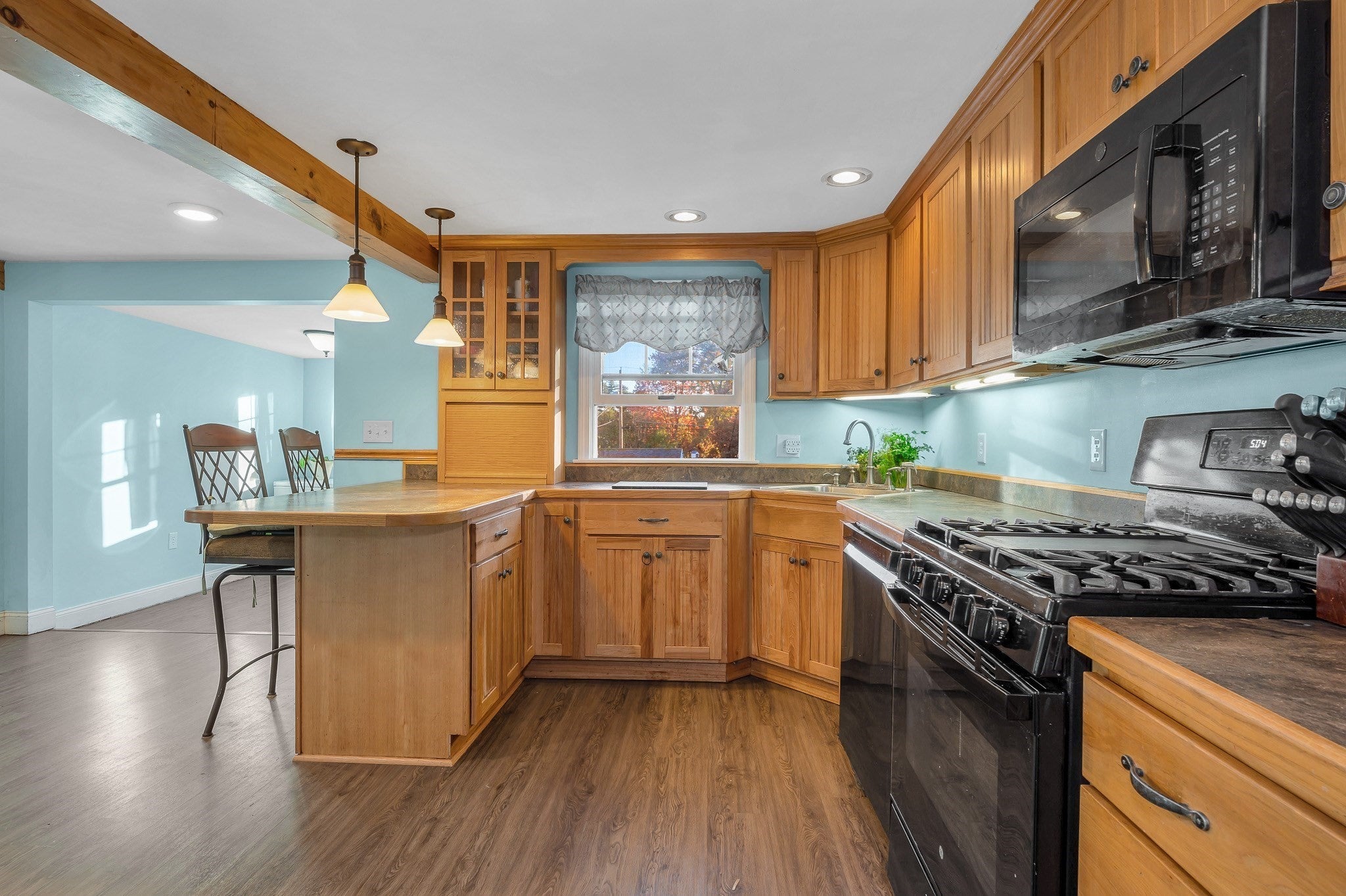 100 Hilltop Rd, Dracut, MA, 100 Hilltop Rd, Dracut, MA Photo #8