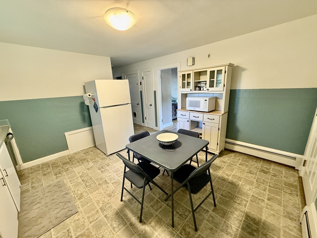 10 Vandette Ave