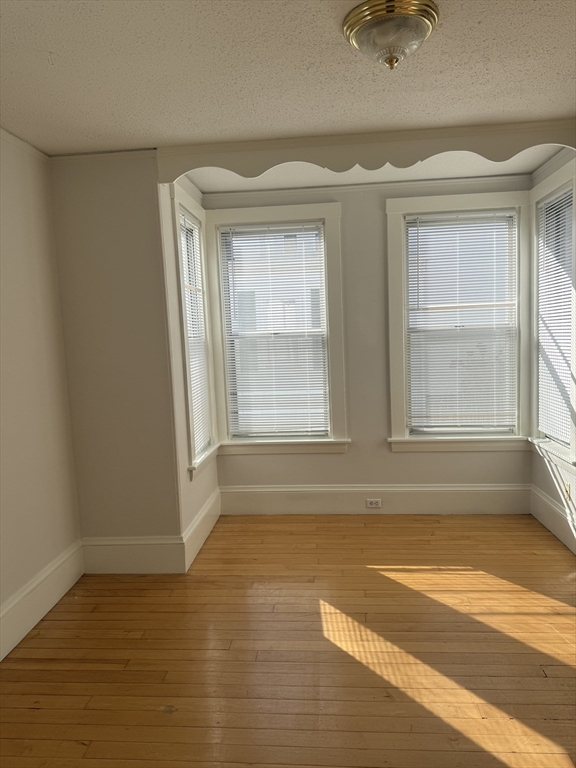 238 Lenox Street Right