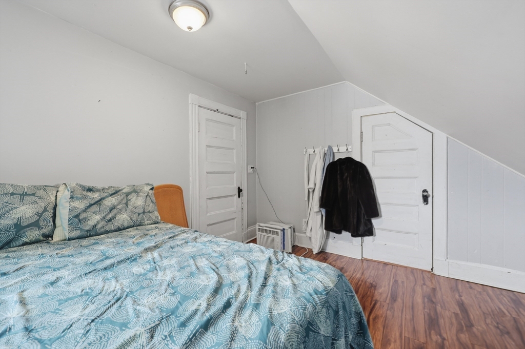 29 S Bow Street, Milford, MA Photo #18
