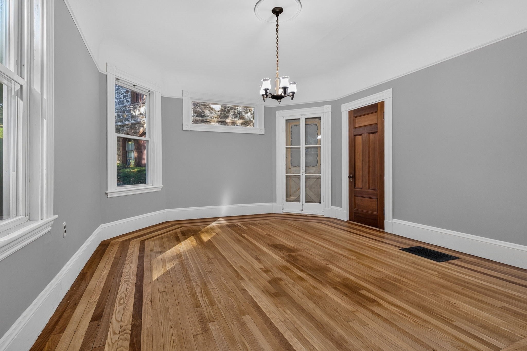 9 Newbern Street, Boston, MA Photo #9