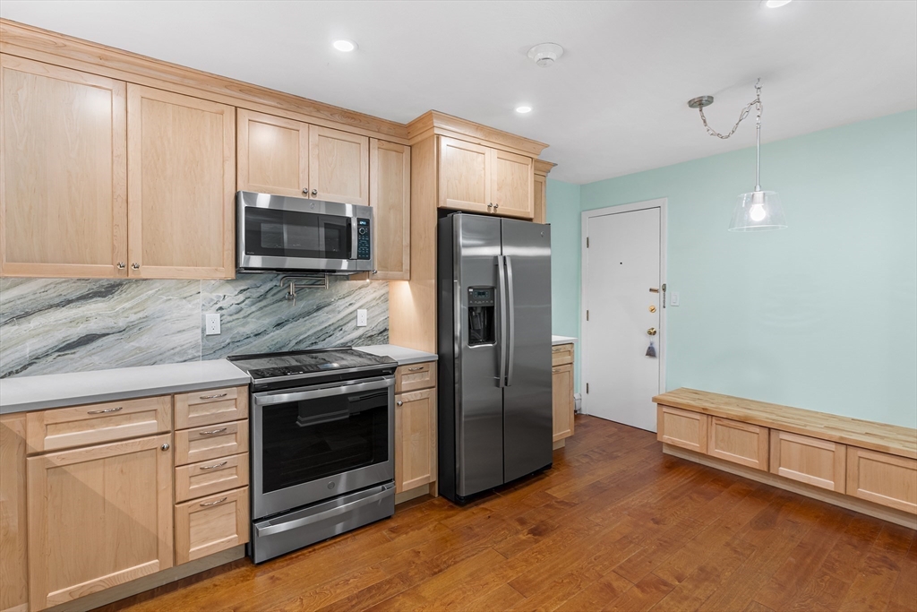 5 Ash St 9