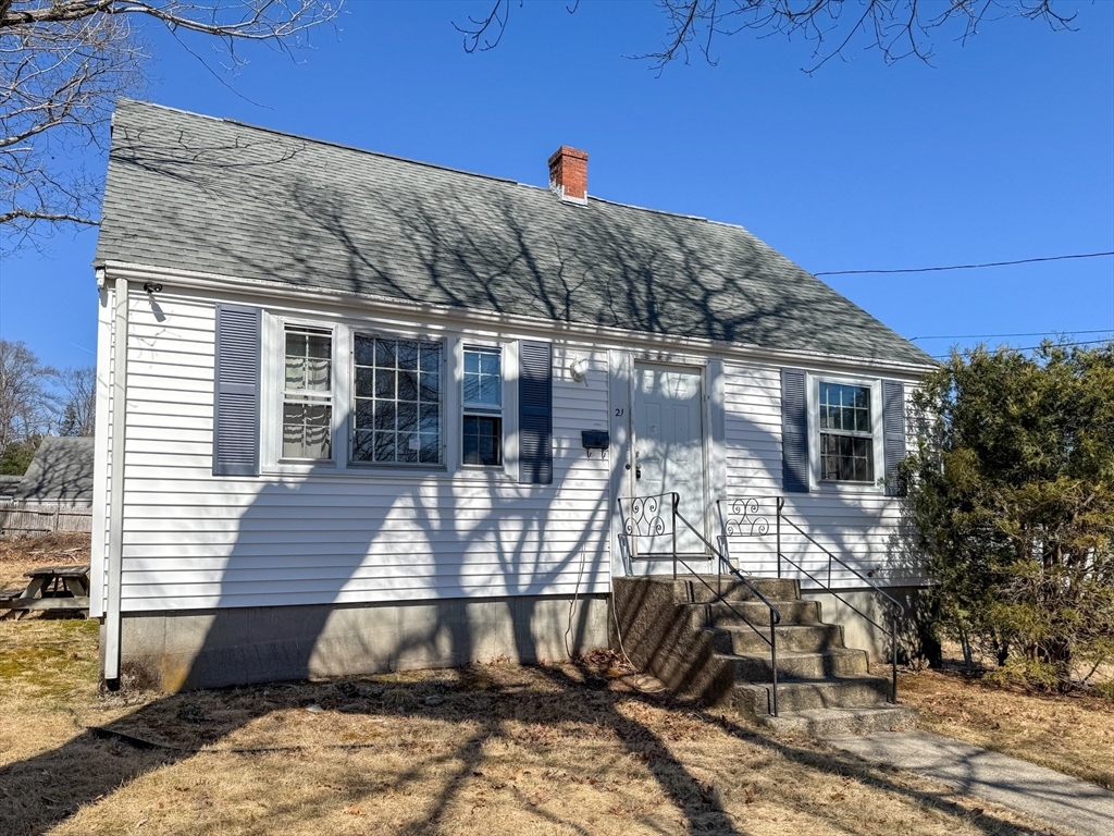 21 Lewis Dr