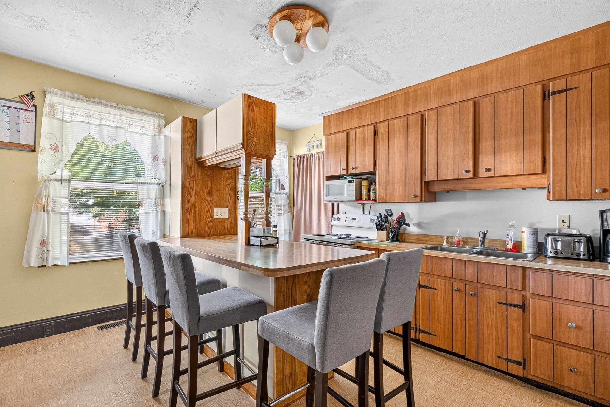 161 Union Street, Holbrook, MA, 161 Union Street, Holbrook, MA Photo #13