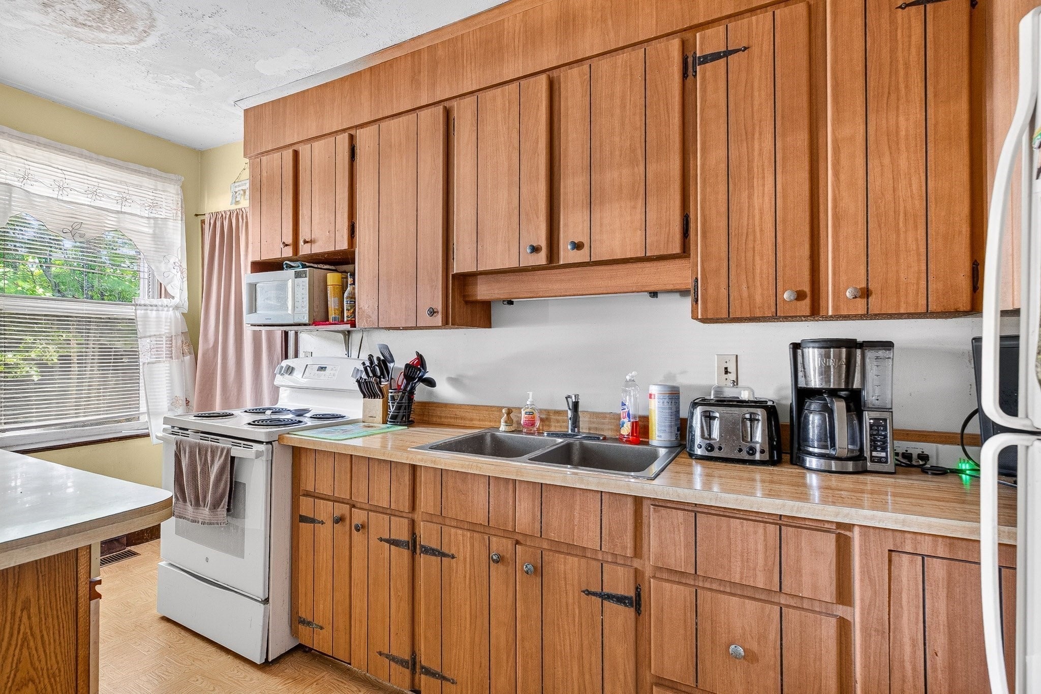 161 Union Street, Holbrook, MA, 161 Union Street, Holbrook, MA Photo #16