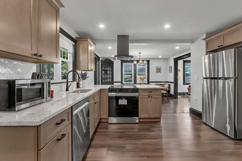 50 Sprague St