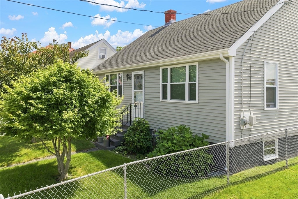 577 Pokross St