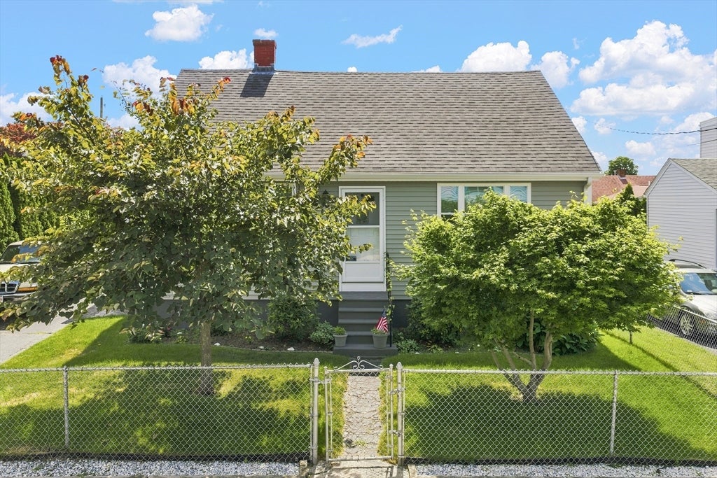 577 Pokross St, Fall River, MA Photo #30