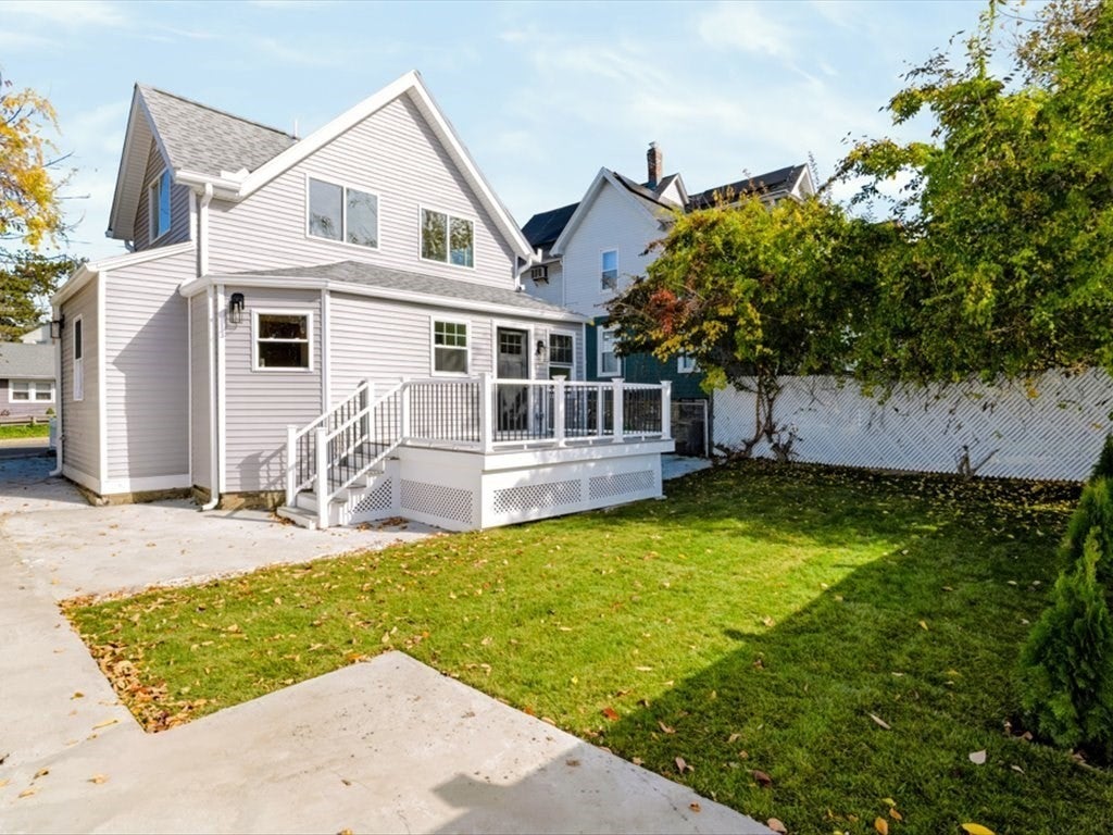 11 Nevada Ave