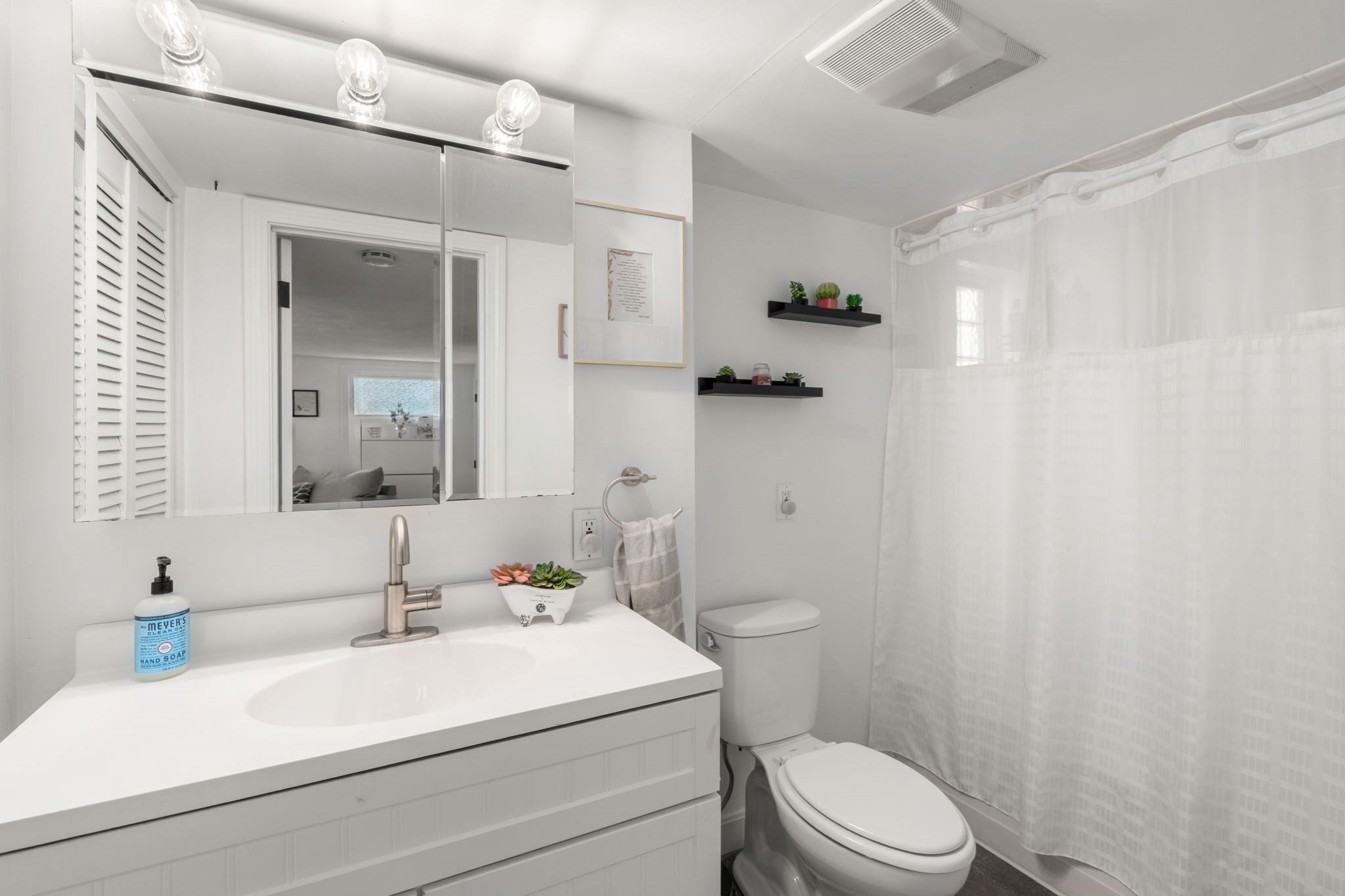 26 Wallis Street #1, Beverly, MA Photo #13