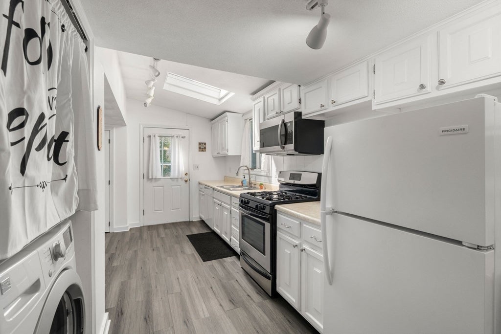 26 Wallis Street #1, Beverly, MA, 26 Wallis Street #1, Beverly, MA Photo #7