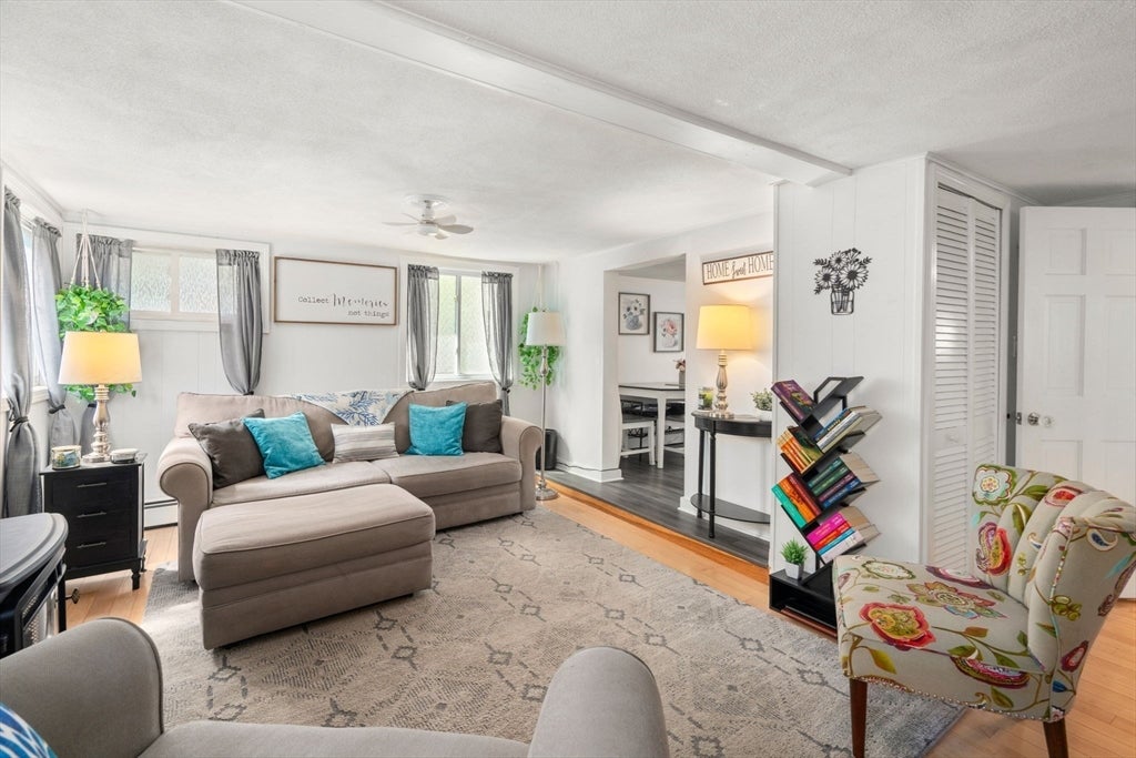 26 Wallis Street #1, Beverly, MA, 26 Wallis Street #1, Beverly, MA Photo #2