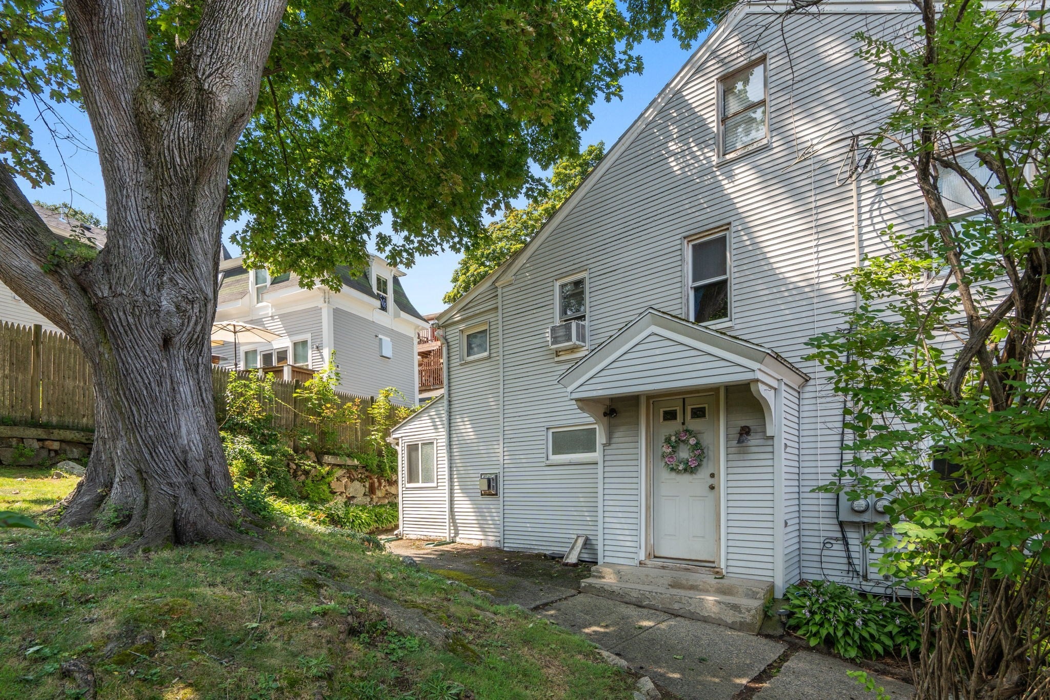 26 Wallis Street #1, Beverly, MA Photo #38