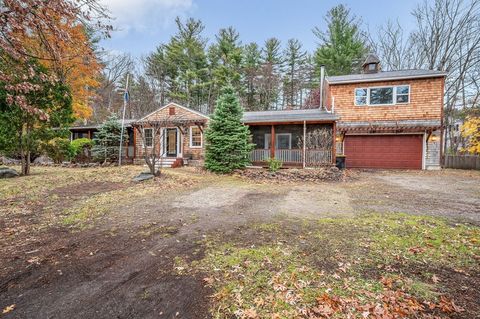 33 West St Westford MA 01886