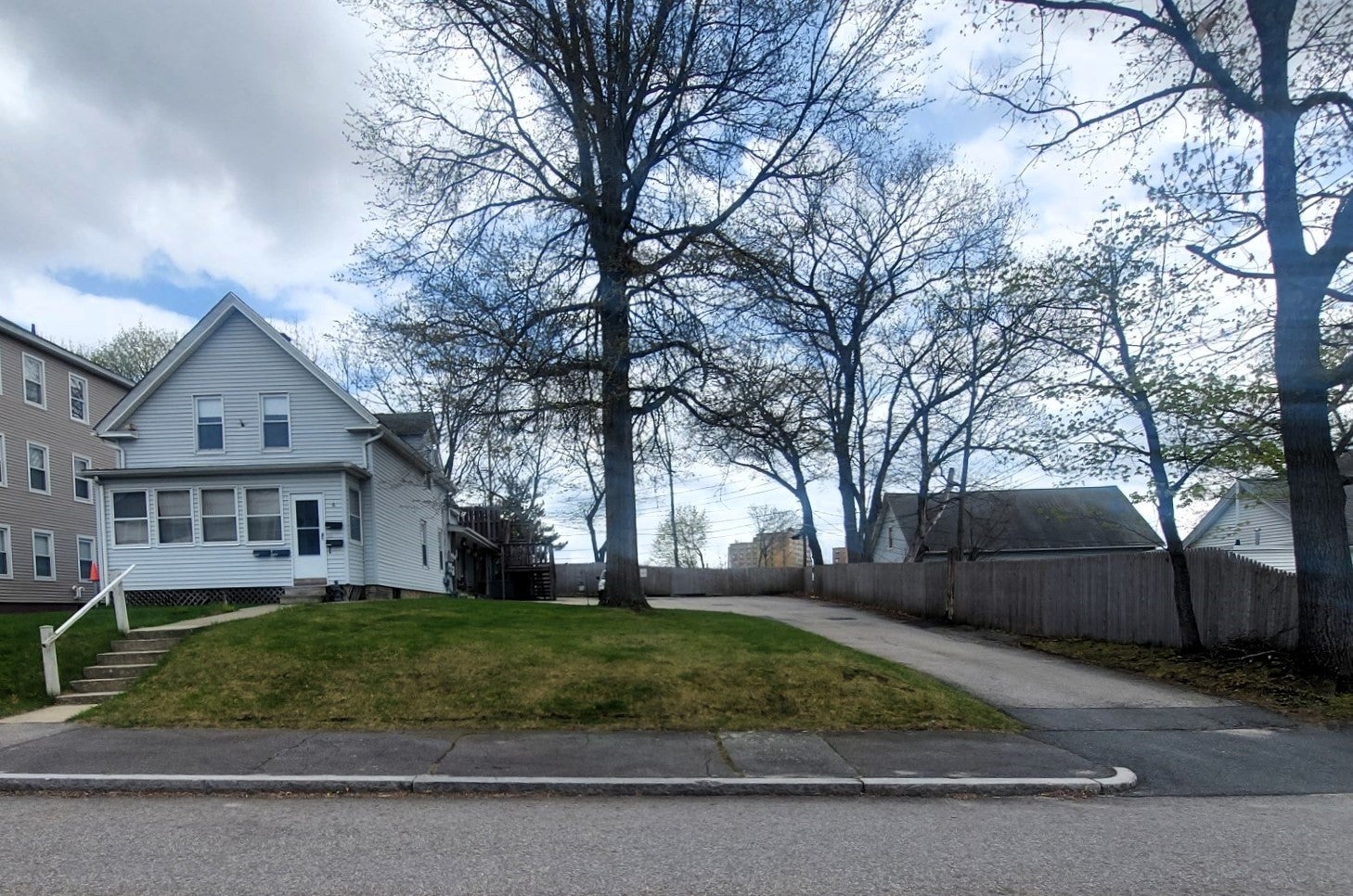 6 Buffum St