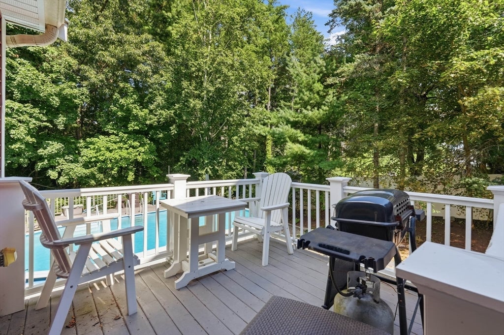 14 Briscoe Rd, Groveland, MA, 14 Briscoe Rd, Groveland, MA Photo #2