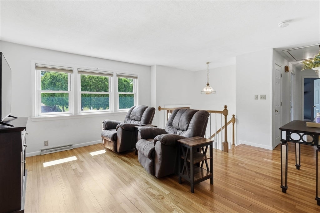 14 Briscoe Rd, Groveland, MA, 14 Briscoe Rd, Groveland, MA Photo #11