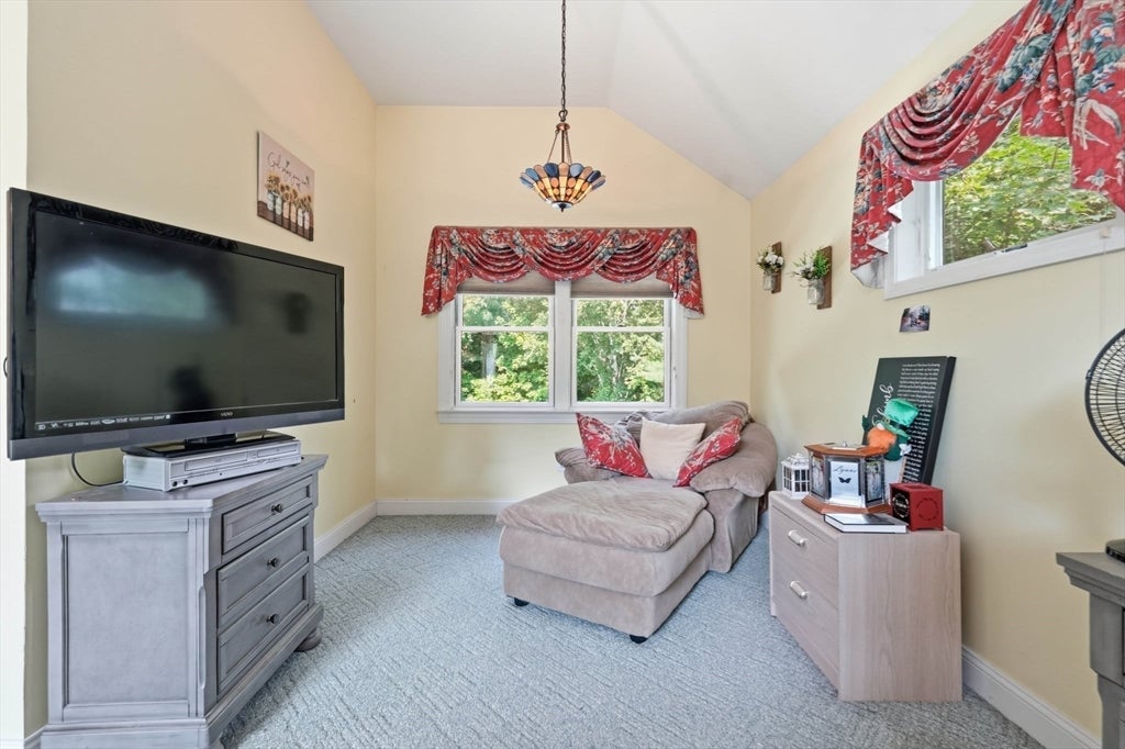 14 Briscoe Rd, Groveland, MA, 14 Briscoe Rd, Groveland, MA Photo #14