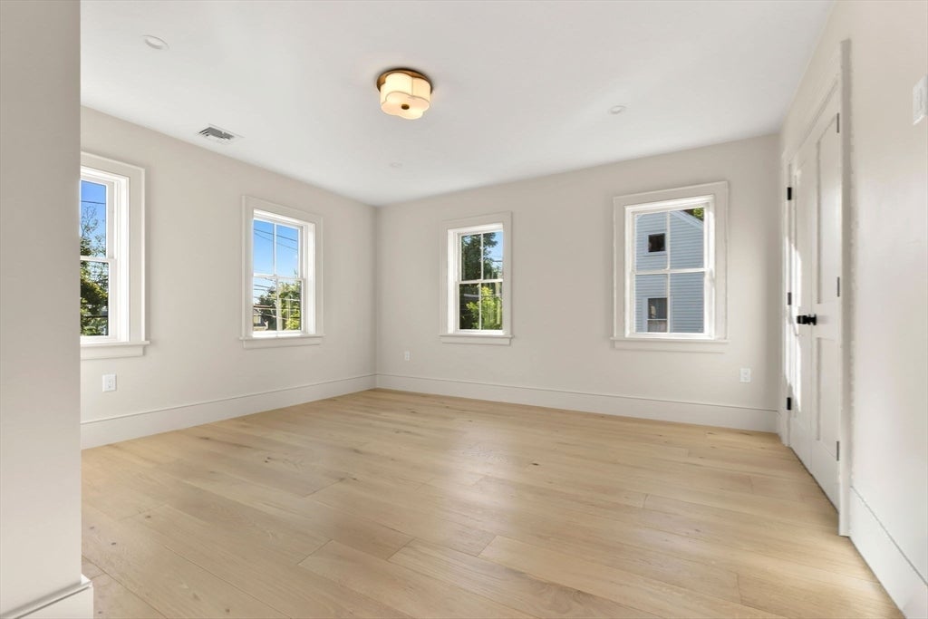 287 Merrimac St, Newburyport, MA, 287 Merrimac St, Newburyport, MA Photo #38