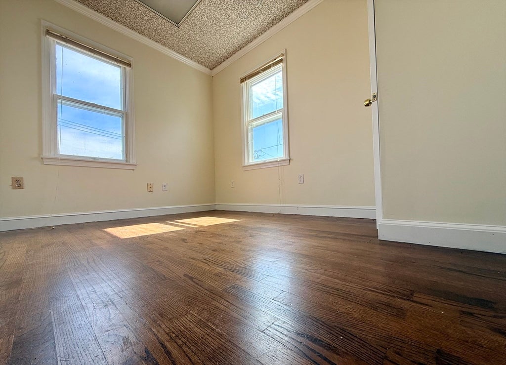 19 Central ST #B, Norwood, MA Photo #5