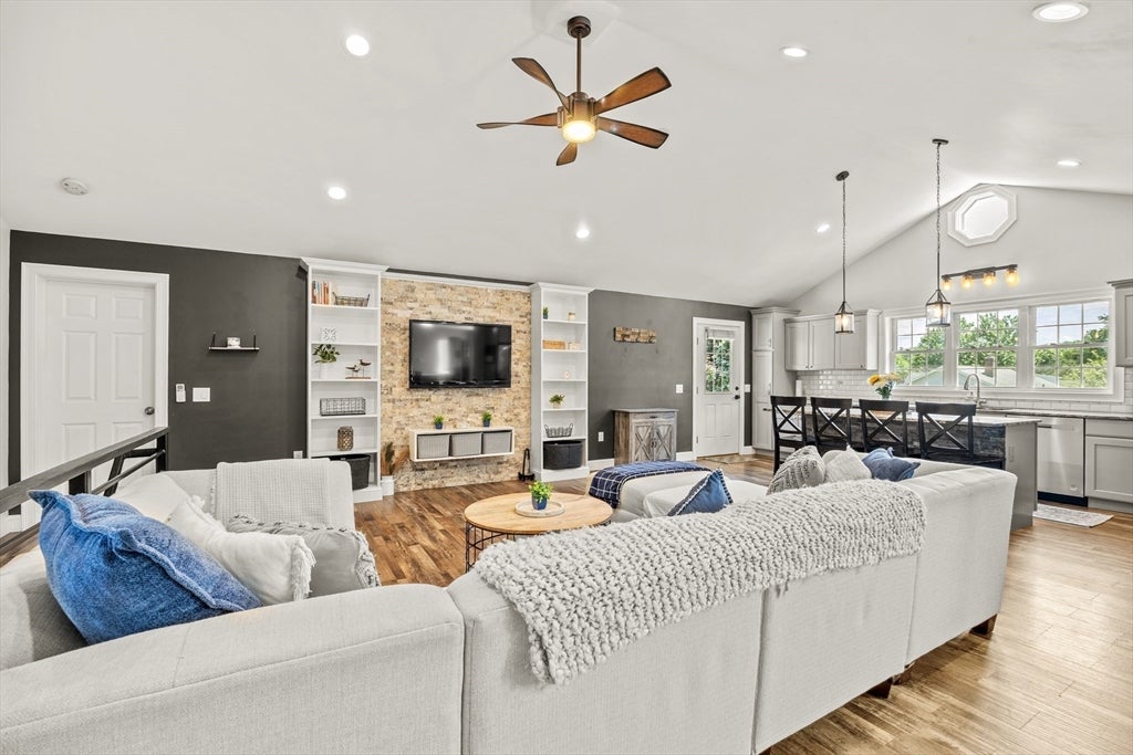 20 Mountain View St, South Hadley, MA, 20 Mountain View St, South Hadley, MA Photo #11