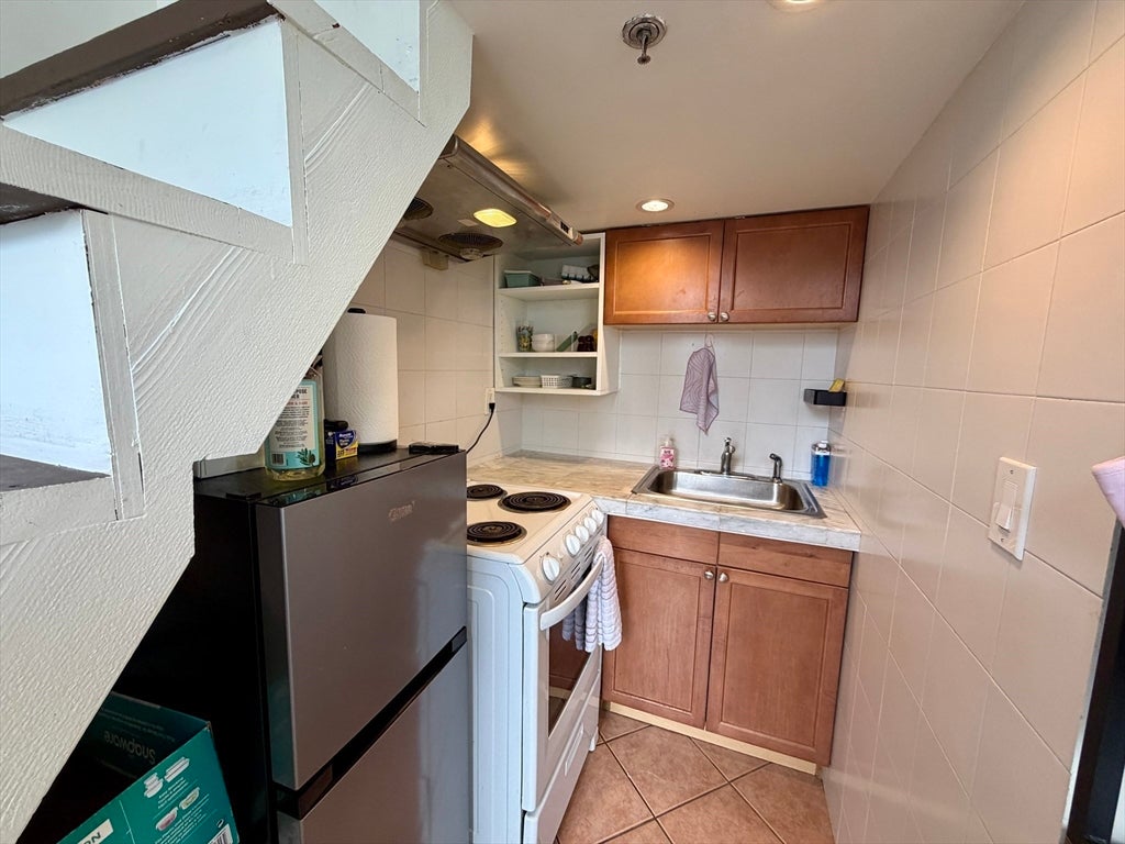 72 Kneeland ST #705, Boston, MA Photo #3