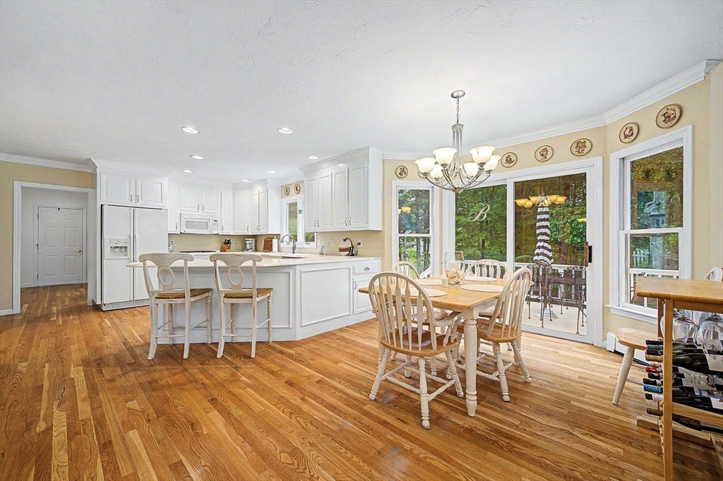 4 Mary Way, Foxboro, MA, 4 Mary Way, Foxboro, MA Photo #7