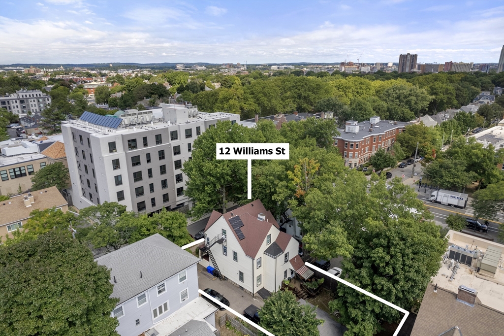 12 Williams St