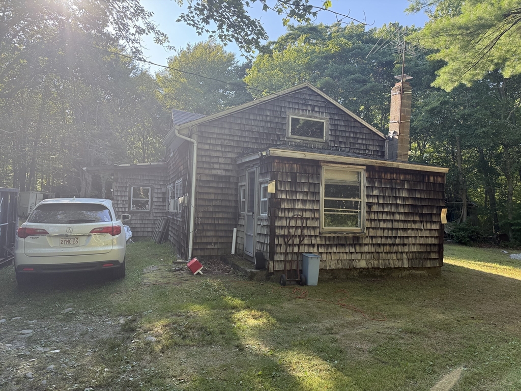 342 Hilton Ln