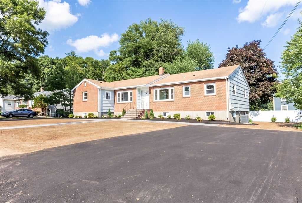 10 Michael Rd, Randolph, MA, 10 Michael Rd, Randolph, MA Photo #3