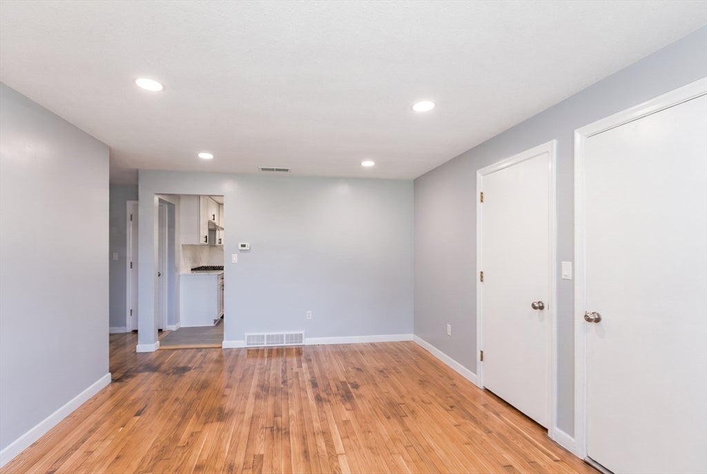 10 Michael Rd, Randolph, MA, 10 Michael Rd, Randolph, MA Photo #18