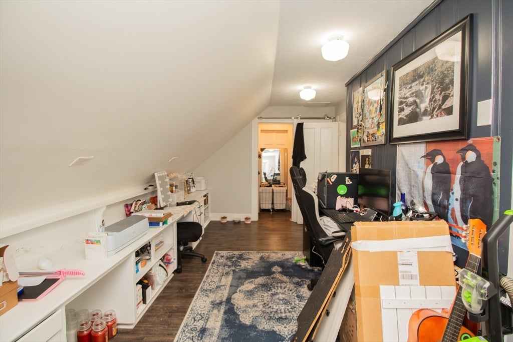 18 Steele St, Worcester, MA, 18 Steele St, Worcester, MA Photo #26