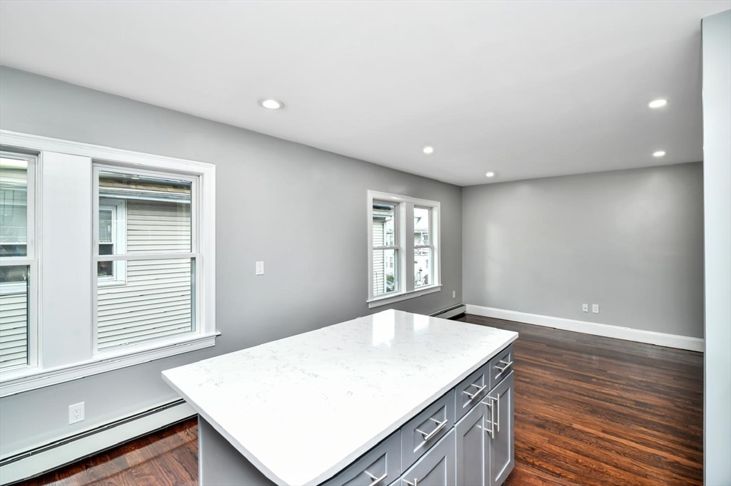 25 Malta St