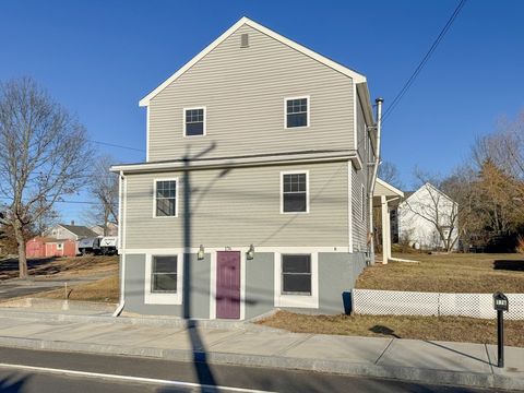 176 Read St Attleboro MA 02703
