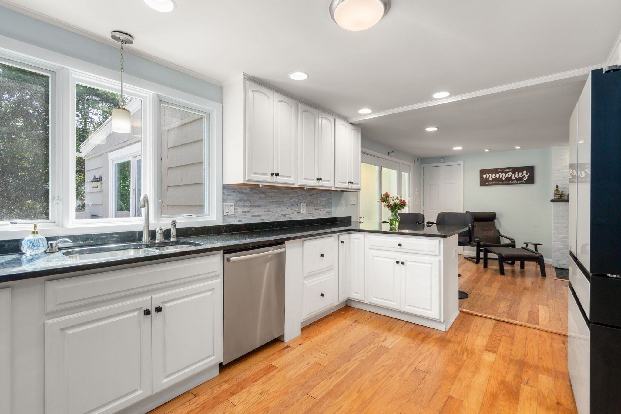 7 Lamphere Cir, Framingham, MA, 7 Lamphere Cir, Framingham, MA Photo #11