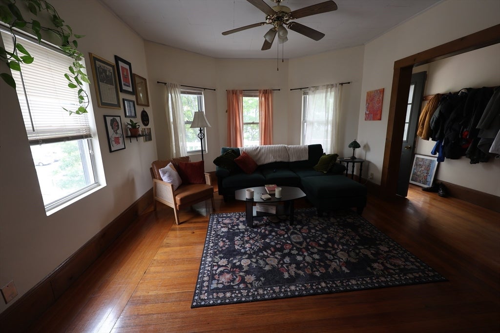 Photo 1 of 11 — 241 Highland Ave 2, Somerville, MA 02143