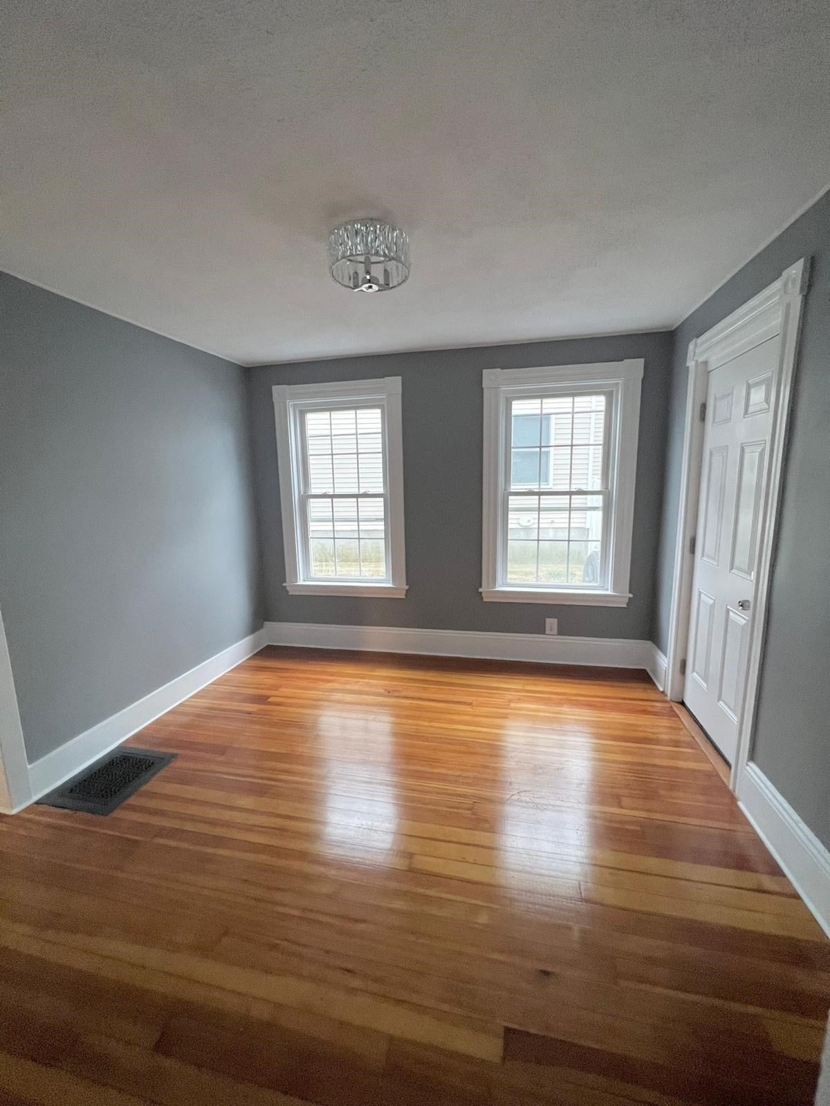 44 Lincoln St, Hudson, MA Photo #25