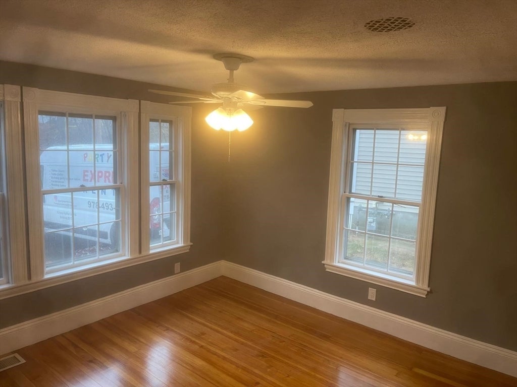 44 Lincoln St, Hudson, MA, 44 Lincoln St, Hudson, MA Photo #12