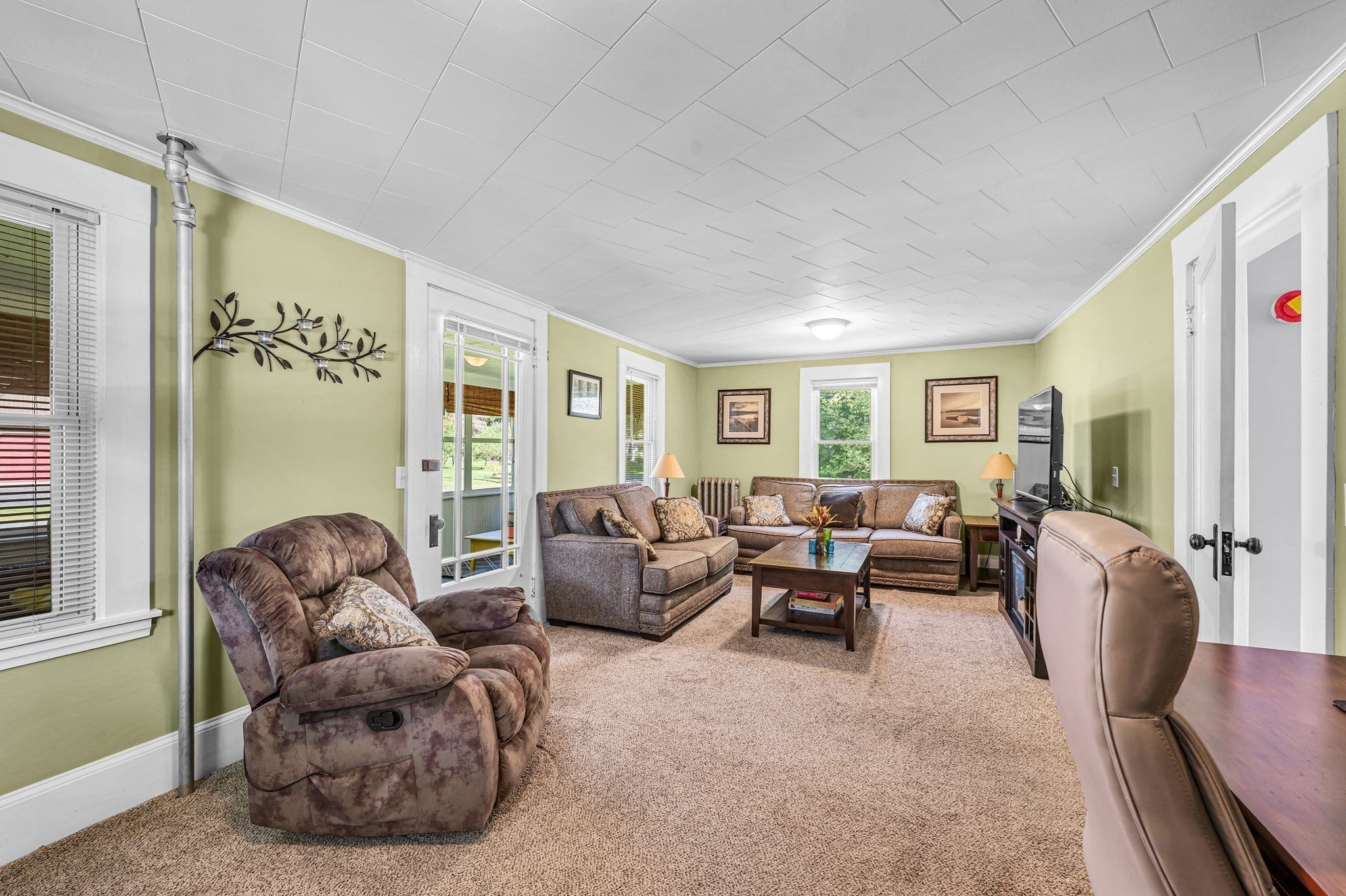 123 Metacomet St, Belchertown, MA, 123 Metacomet St, Belchertown, MA Photo #17