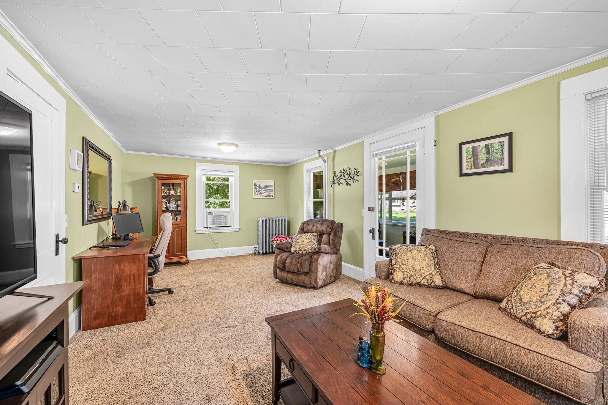 123 Metacomet St, Belchertown, MA, 123 Metacomet St, Belchertown, MA Photo #15
