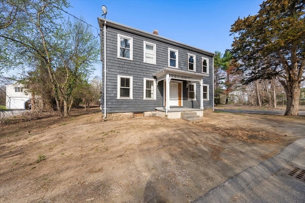 145 Acorn St