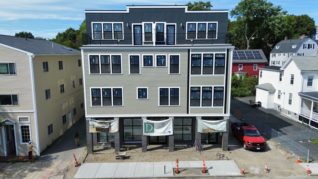 421 High St 101