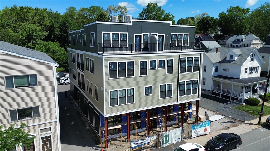 421 High St 101