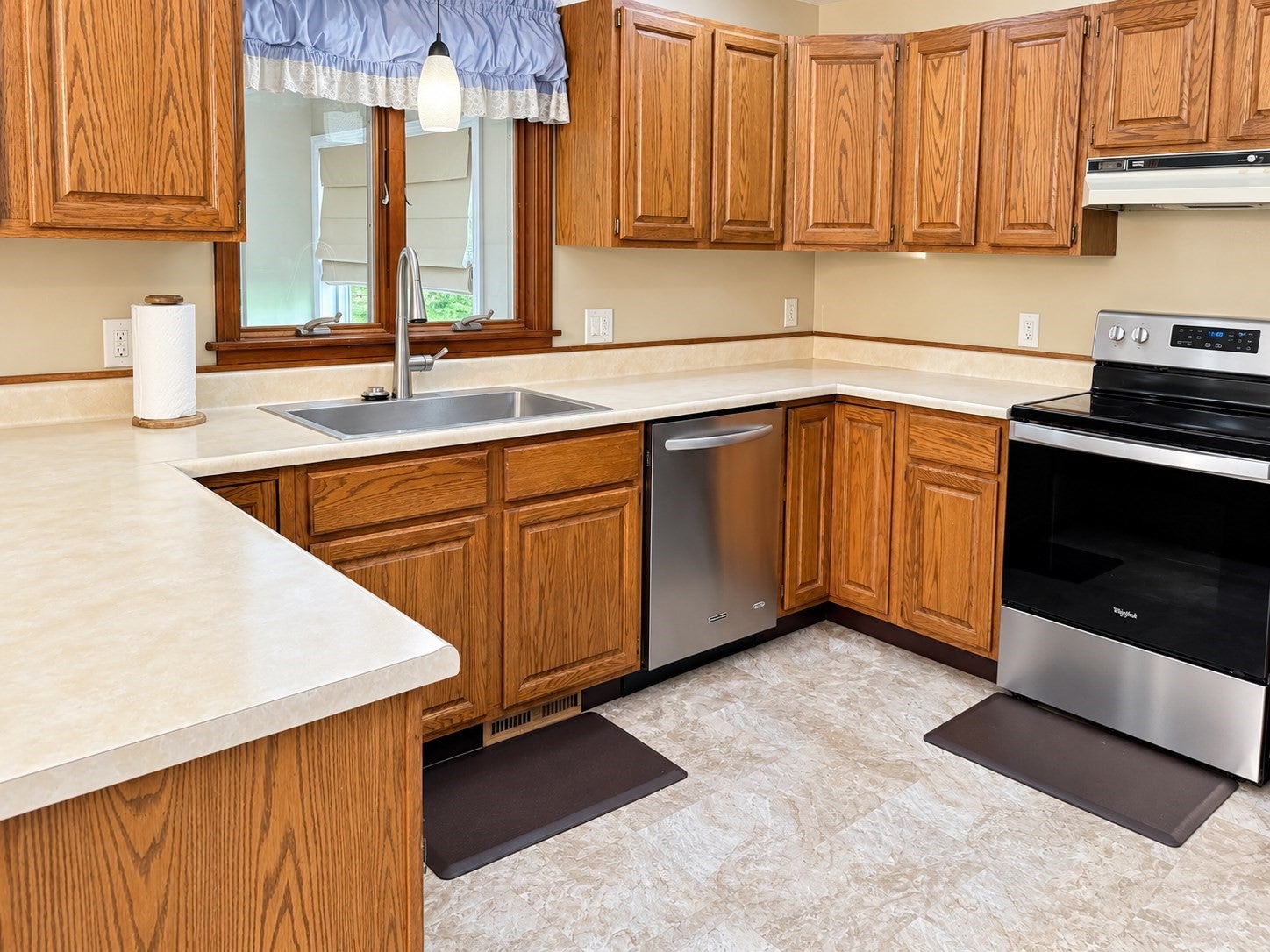 138 Slate Rd, Chicopee, MA, 138 Slate Rd, Chicopee, MA Photo #12