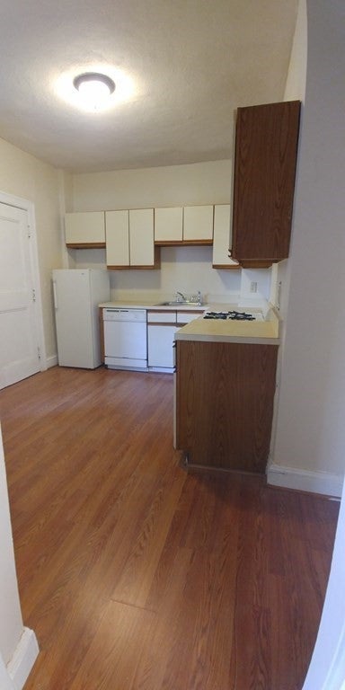 55 Thatcher St #1A, Brookline, MA, 55 Thatcher St #1A, Brookline, MA Photo #2