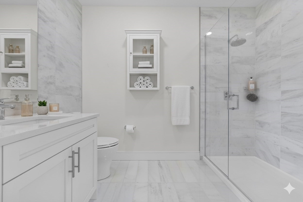 301 Border Street 411