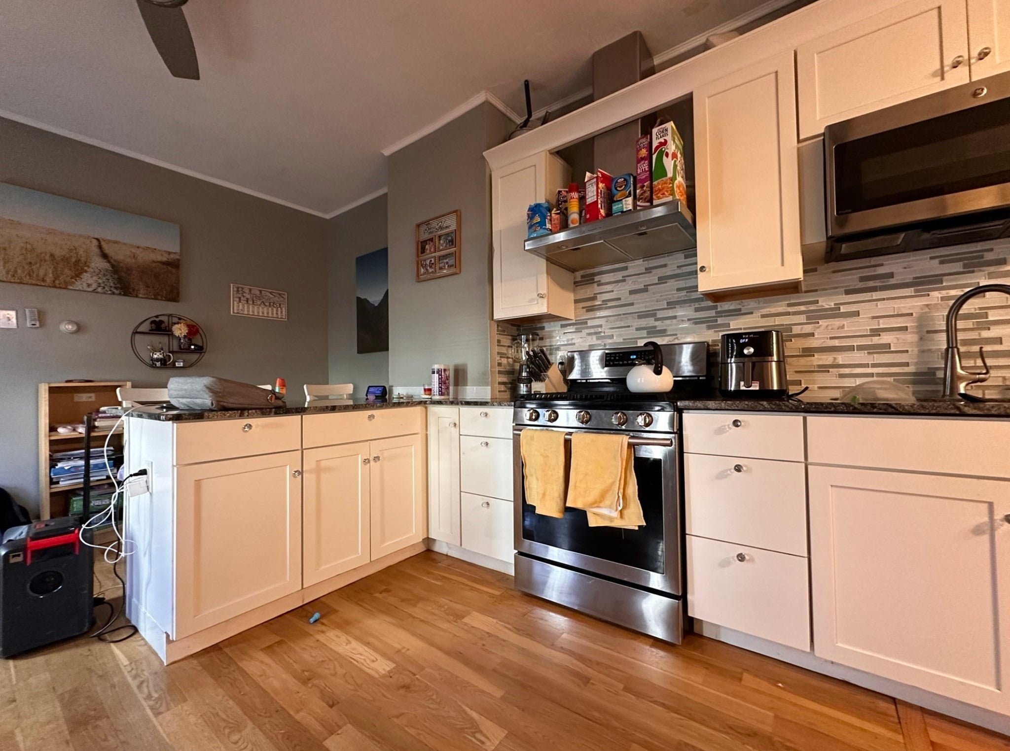 25 Clarence St #1, Boston, MA, 25 Clarence St #1, Boston, MA Photo #1